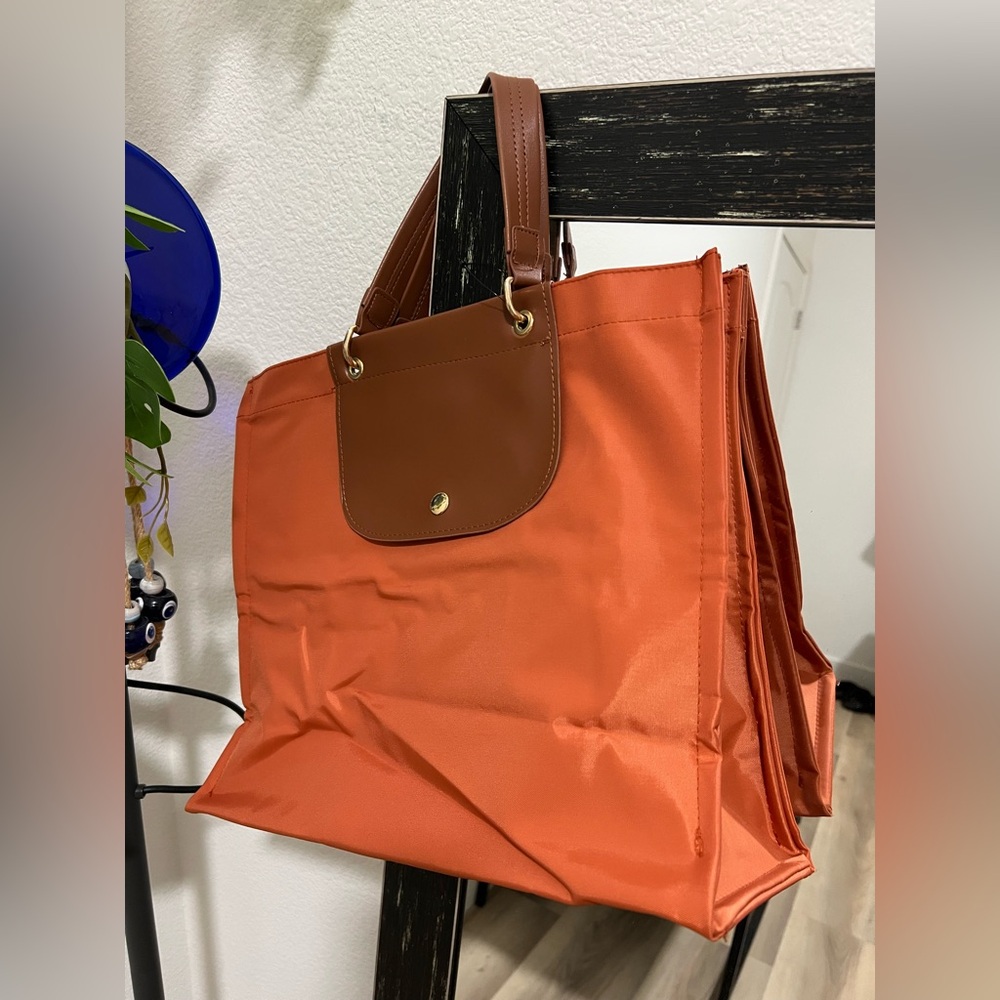 •BRAND NEW•Large Tote Bag